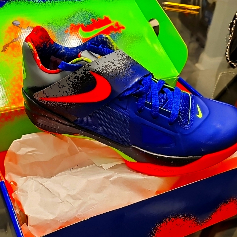 MENS SNEAKERS